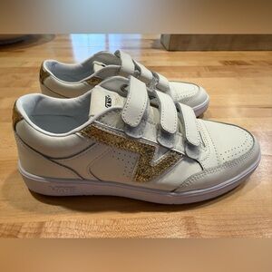 Vans Lowland Comfycush Athletic White Gold Sneaker Velcro straps